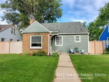 Charming 4 Bed Oasis on Dakota Avenue: Spacious Living with 2 Full Baths in St. Louis Park!