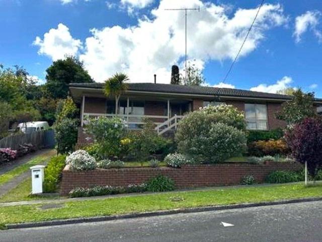 CHARMING 4 BEDROOM FAMILY HOME