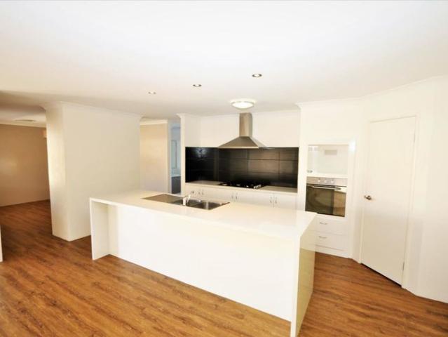 Charming 4 Bedroom Family Home in Dalyellup