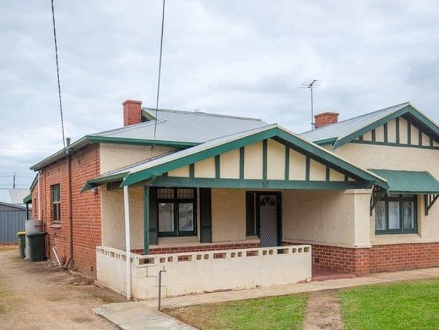 Charming 4 Bedroom Home 6 month lease