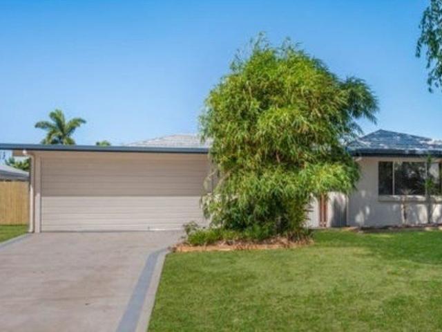 Charming 4 Bedroom Home in a Convenient Annandale Location