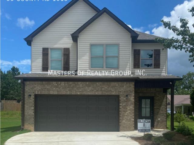 Charming 4 Bedroom Home in Peaceful Thorsby Community