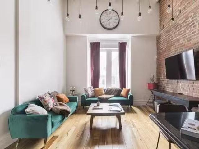 Nice 4 BR Rue Saint Denis
