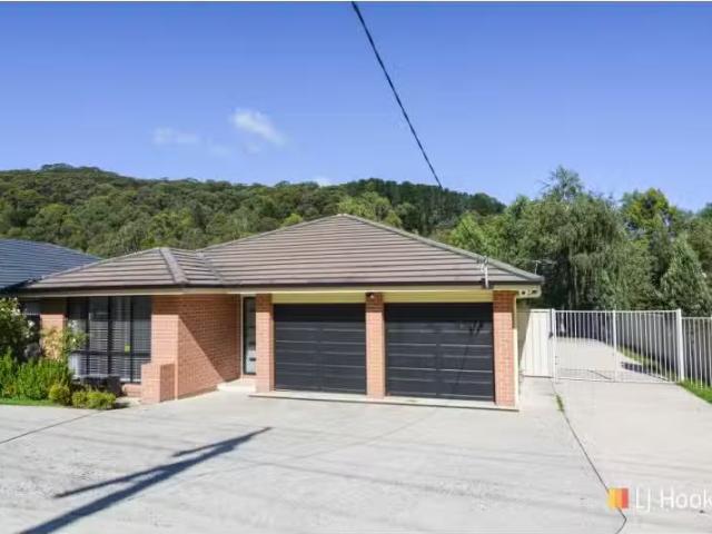 Nice 4 BR 144 Hartley Valley Road, Lithgow House for rent Lis.