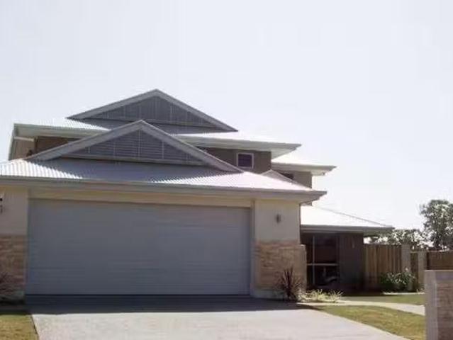 Nice 4 BR 15 Sheridan Close, MOGGILL, QLD 4070 House for Rent