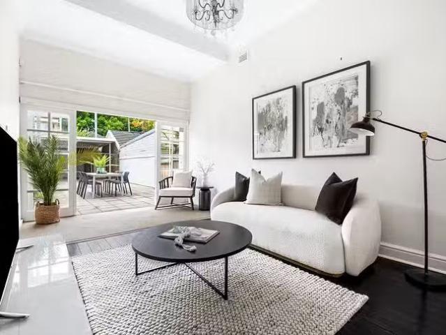 For Rent! 4 BR 160A Newland Street, Queens Park, NSW 2022