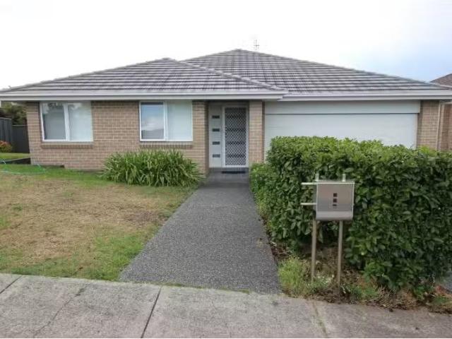Rental! 4 BR 16 Graysynd Circuit, Cameron Park House for rent.