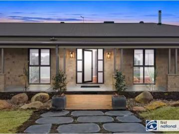 Murrumbateman, Yass Valley, Victoria - Parking