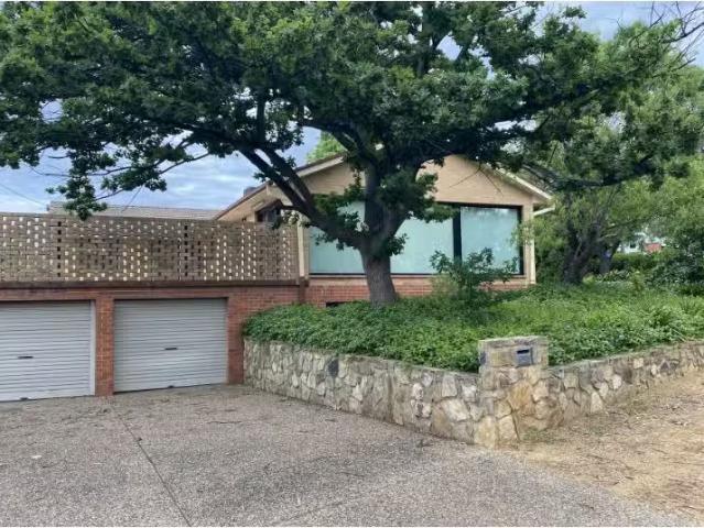 Charming 4 BR 19 Julius Street, Pearce House for rent Listed.