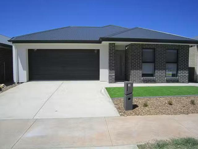 Just in! 4 BR 10 Steve Street, Munno Para, SA 5115