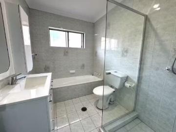 Rental! 4 BR 11a Bass Road, Earlwood Property for rent Listed.