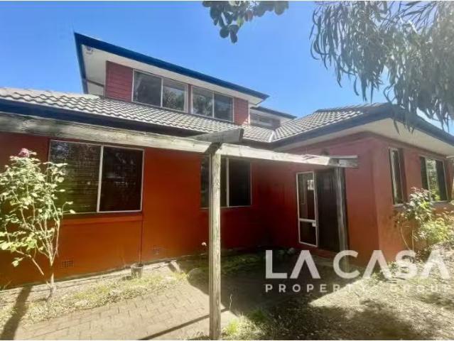New 4 BR 12 Blackman Crescent, Macquarie House for rent Liste.