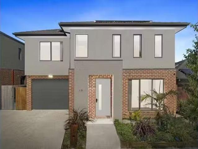 Cozy 4 BR 12 Troidini Entrance, MICKLEHAM, VIC 3064 House fo.