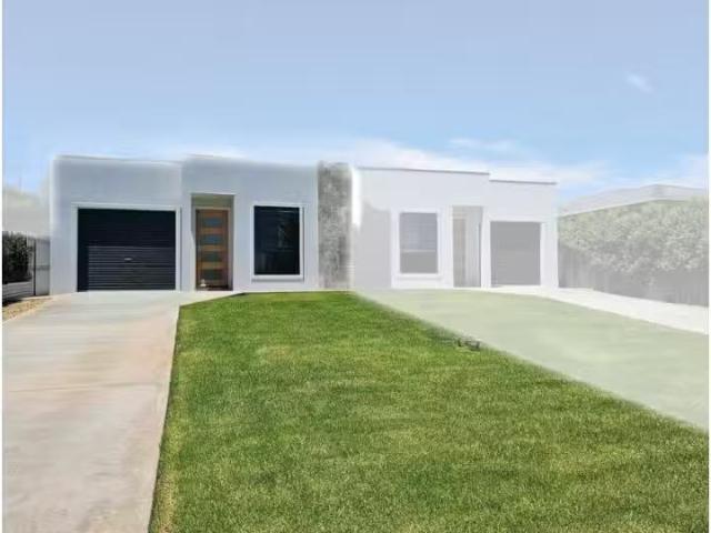Cheap 4 BR 12B Belah St, Leeton House for rent Listed by Alis.