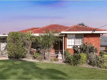 Unique 4 BR 1 Collins Crescent, Yagoona House for rent Listed.