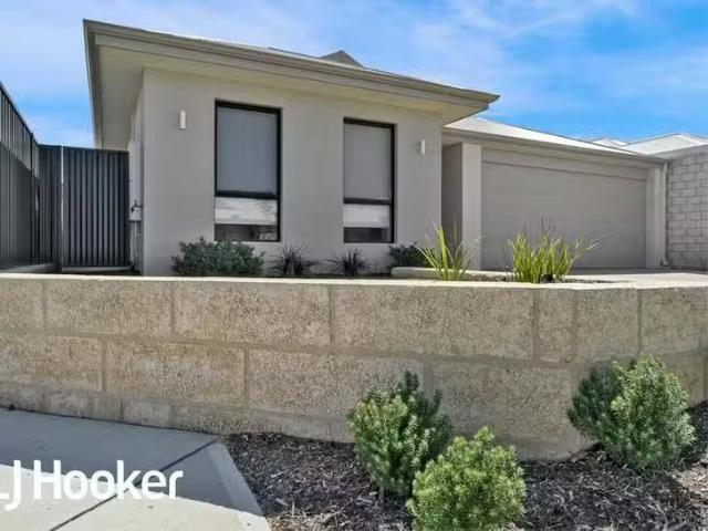 Charming 4 BR 1 Java Road, Eglinton, WA 6034