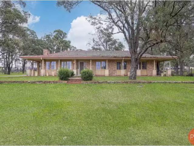 Just in! 4 BR 1 Maybon Close, BRANXTON House for rent Listed.