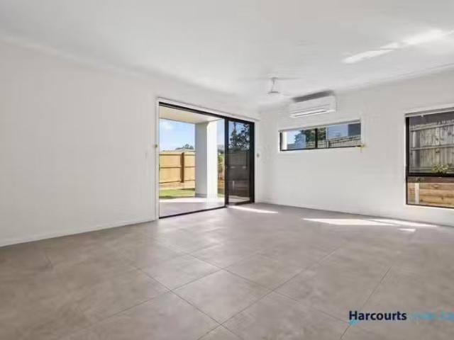 Cheap 4 BR 2/40 London Street, NUNDAH, QLD 4012 House for Rent