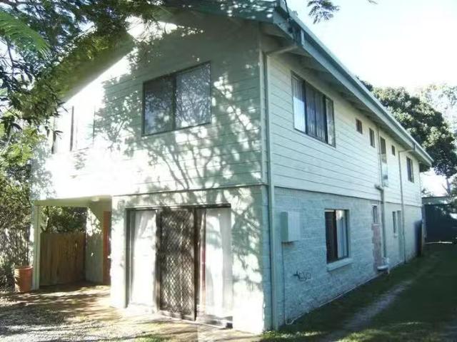 For Rent! 4 BR 27 Albert Street, Shelly Beach, QLD 4551