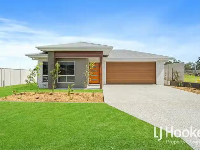 Nice 4 BR 29 Hickory Street, Gleneagle, QLD 4285