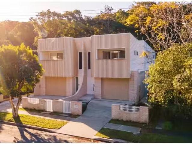 Charming 4 BR 210 Morgan Street, MEREWETHER Property for rent.