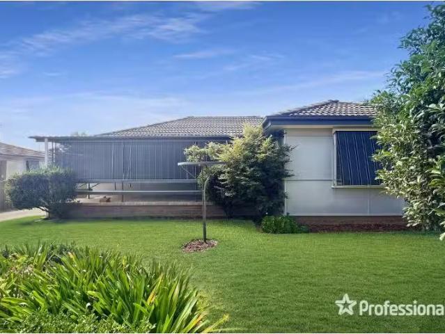Unique 4 BR 21 Tarakan Avenue, Ashmont House for rent Listed.