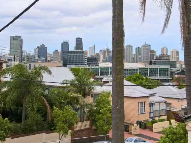 Cheap 4 BR 2/24 Jane Street, West End, QLD 4101