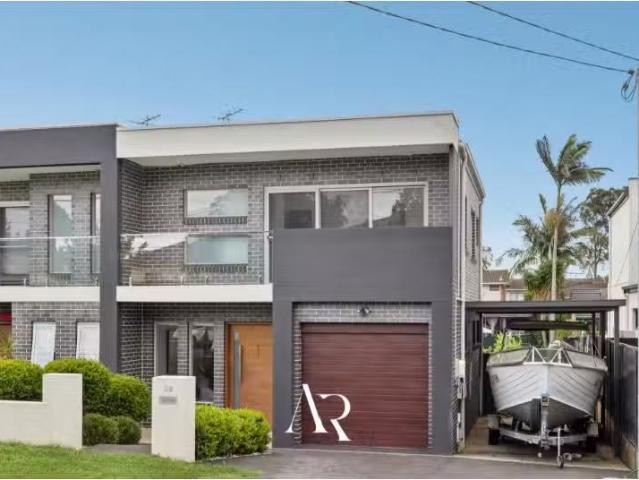 Deal! 4 BR 22 Leemon St, Condell Park House for rent Listed b.