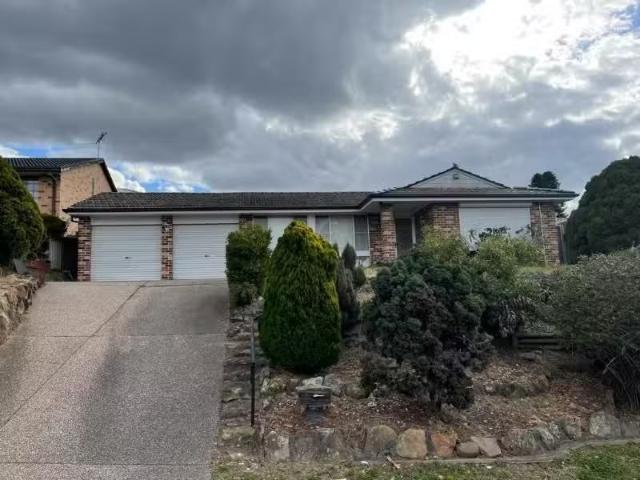 For Rent! 4 BR 2 Timothy Place, EDENSOR PARK House for rent L.