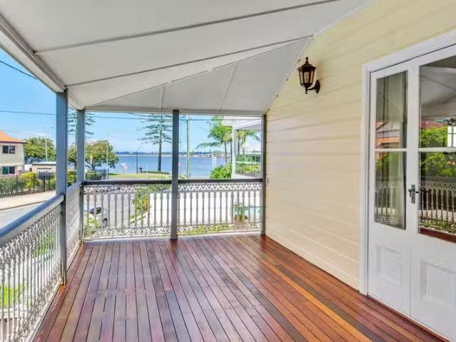 Deal! 4 BR 345 Upper Esplanade, MANLY, QLD 4179 House for Rent