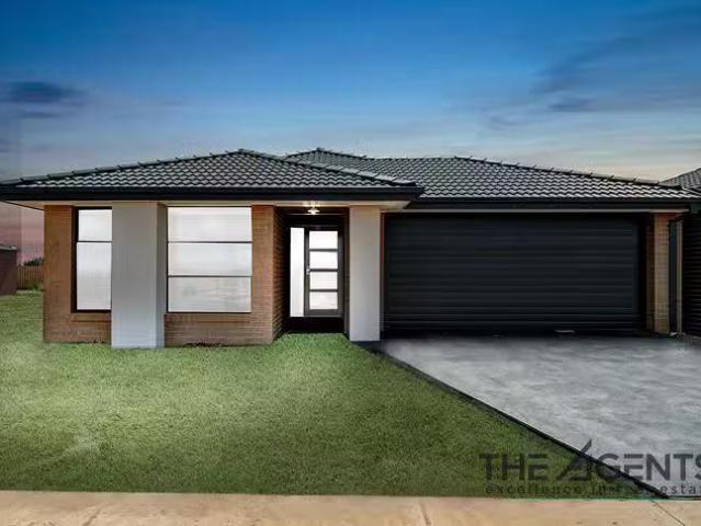 For Rent! 4 BR 34 Linacre Crescent, Melton South, VIC 3338