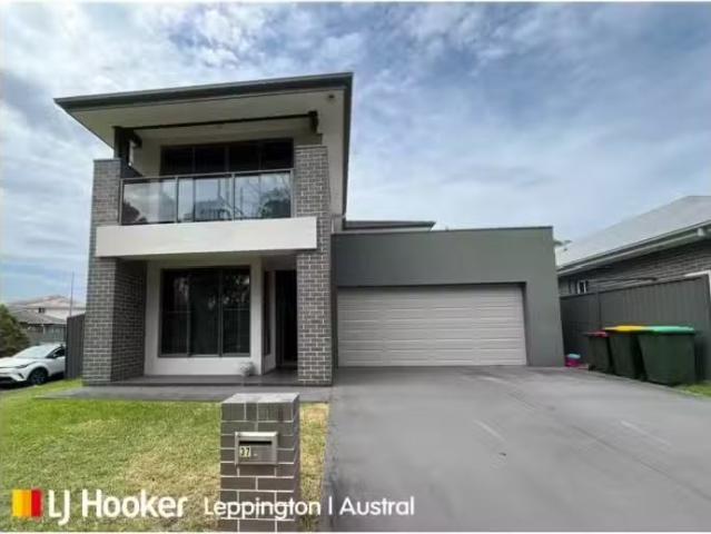 Cozy 4 BR 37 Grantham Crescent, DENHAM COURT House for rent L.