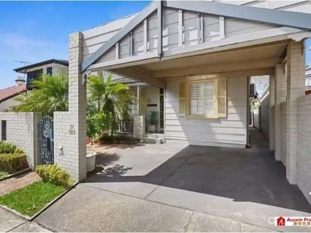 New 4 BR 38 Grosvenor Street, South Hurstville House for rent.