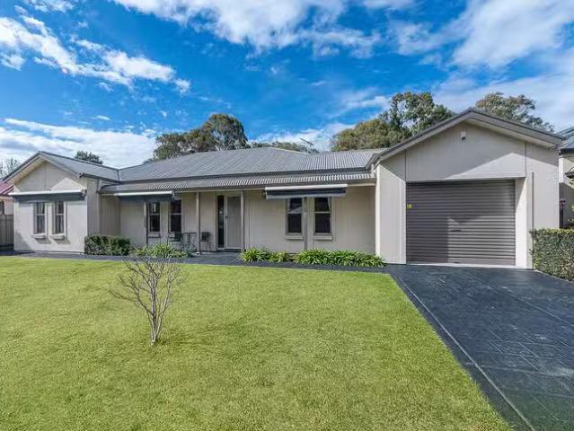 Nice 4 BR 3/18 Fletcher Road, Mount Barker, SA 5251