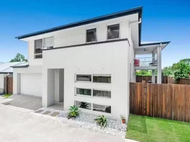 Rental! 4 BR 3/283 Main Road, Wellington Point, QLD 4160