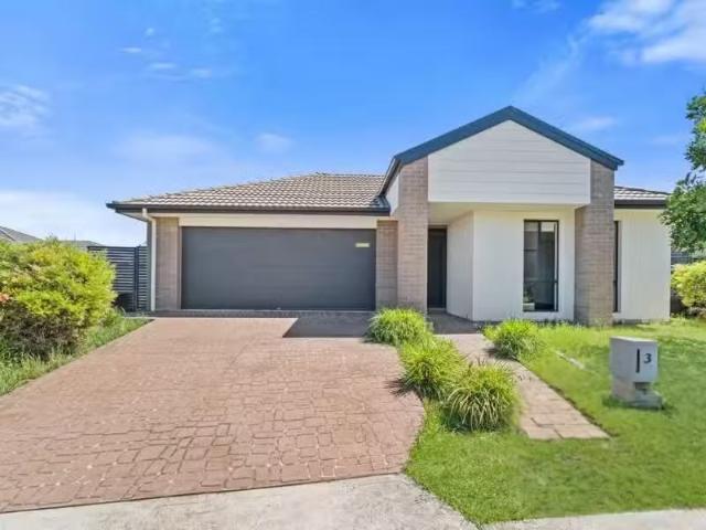 Rental! 4 BR 3 Jones Street, ORAN PARK House for rent Listed.