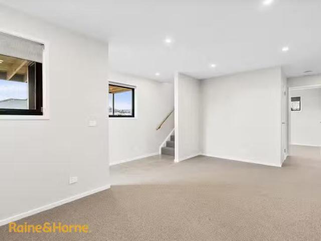 Rental! 4 BR 47B Montagu Bay Road, Montagu Bay, TAS 7018