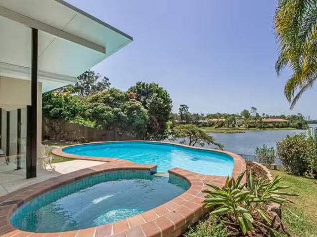Charming 4 BR 42 Manly Drive, Robina, QLD 4226