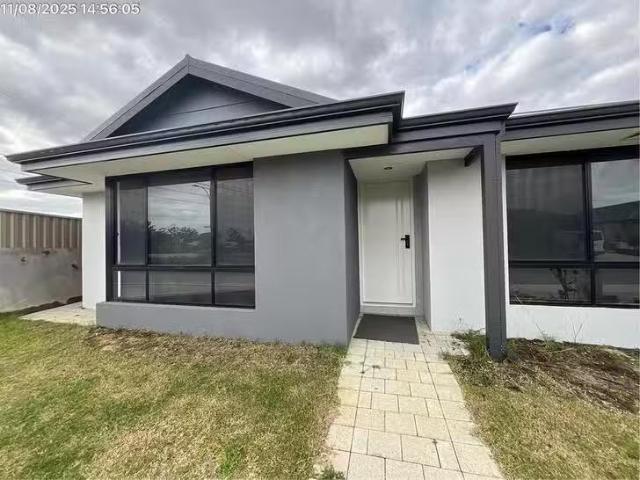 New 4 BR 43 Wonderboom Way, Forrestfield, WA 6058