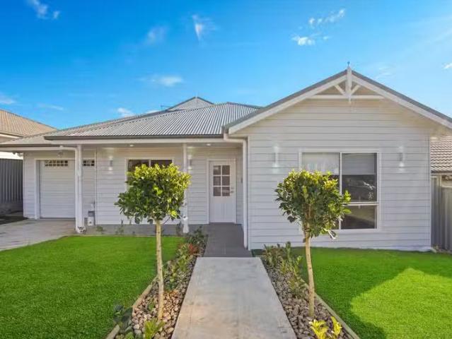 Unique 4 BR 55 Rita Street, Thirlmere, NSW 2572 House for Rent