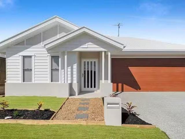 For Rent! 4 BR 59 Musgrave Street, Yarrabilba, QLD 4207