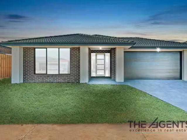 New 4 BR 52 Mapleton Boulevard, Melton South, VIC 3338