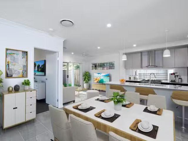 New 4 BR 53 Geoff Wolter Drive, Molendinar, QLD 4214