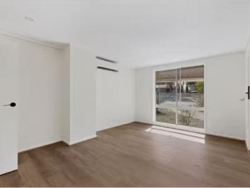 Nice 4 BR 5 Shiers Place, Scullin House for rent Listed by Ve.
