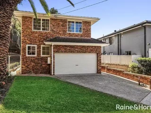 Just in! 4 BR 5 Pindari Place, Bardwell Valley, NSW 2207