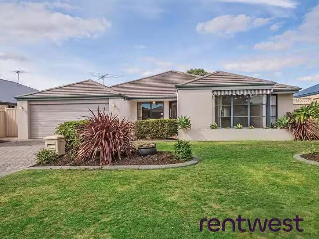 Unique 4 BR 7 Lucky Bay Road, Secret Harbour, WA 6173
