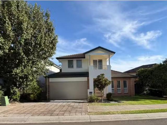 Nice 4 BR 8 Ethan Street, Kellyville Ridge House for rent Lis.