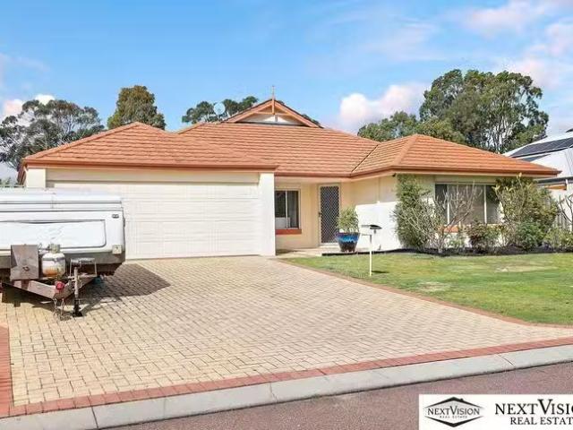 Charming 4 BR 9 Rubery Way, Byford, WA 6122