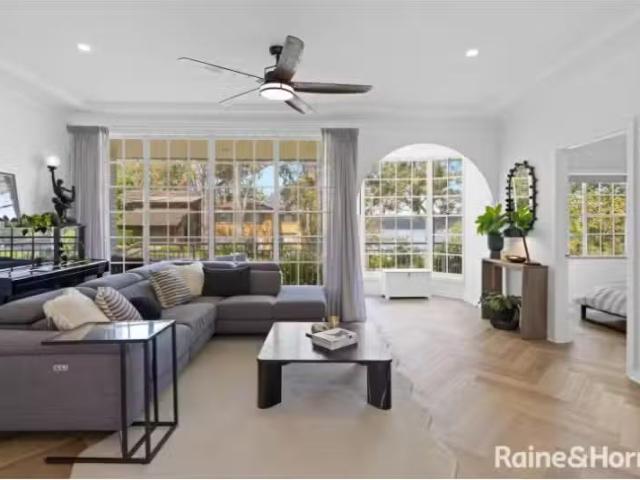 New 4 BR 9 Waterview Avenue, CARINGBAH SOUTH House for rent L.