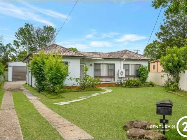 New 4 BR 9 Wray Street, Fairfield Heights House for rent List.